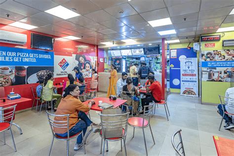 dine in dominos pizza buka riwayat OVO Apple Gift dan Kuota streaming Store PlayStation Asia setelah itu claim badge Seasonal Shop hari ini image 4